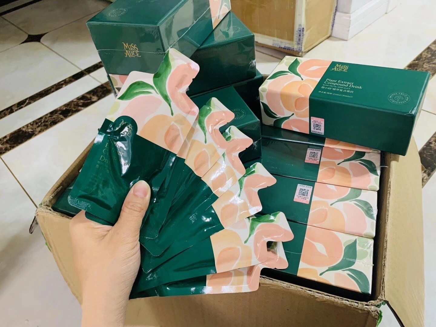 Alice MissAlice Fat Small Light Fruit Drink Fair Kot Juice Light Body Solid Hair Three Boxes Combined 21 Bag