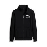 Черная толстовка