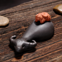 Creative purple sand cattle boy tea pet ornaments kung fu tea ceremony accessories pen holder can raise tea play tea tray tea cup