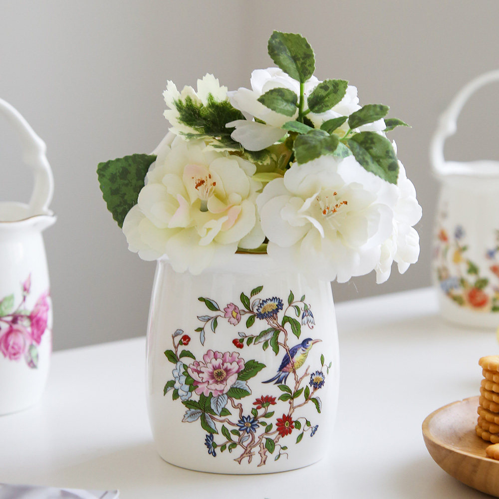 Bone porcelain decorations Creative home European style pendulum ware Chopsticks Knife Fork Containing Table Flower flower basket Bottle Pottery