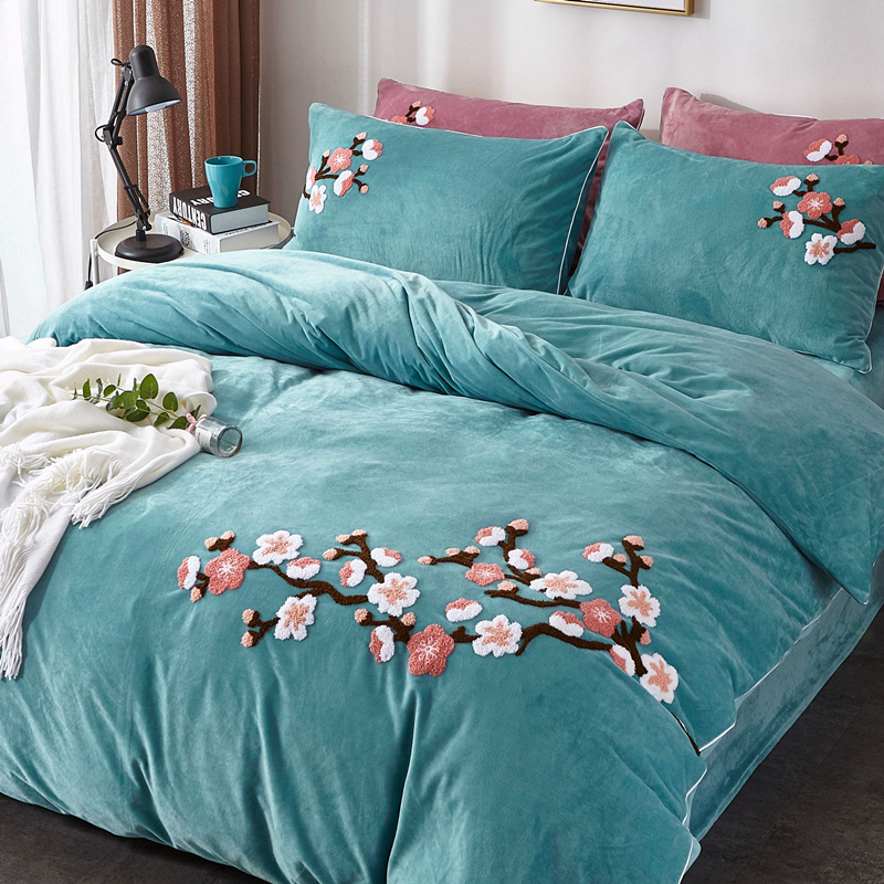 Embroidered crystal suede four pieces of covered coral suede flannel bed cover double face suede thickened winter bed supplies female