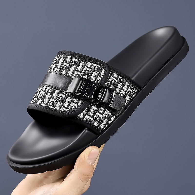 Genuine Leather Slippers for Men, Summer 2026 New Style, One-Strap Sandals, Light Luxury Outdoor Trendy Slippers, Non-Slip Sandals, Men's Half-Slip
