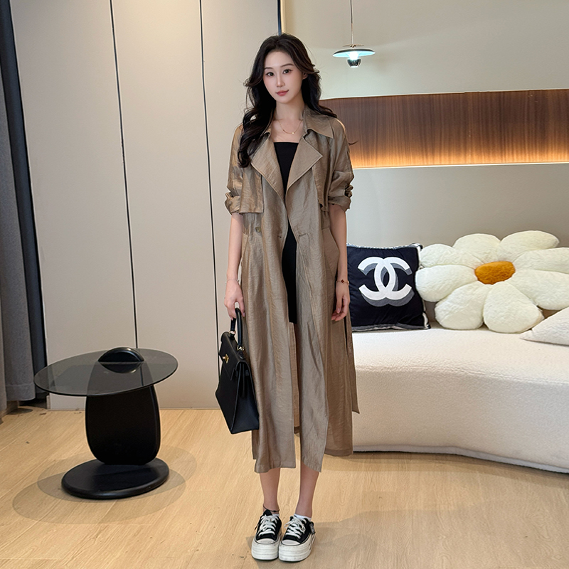 ミドル丈の軽量ウィンドブレーカージャケット（レディース）2025年夏用ダブルブレストテンセルリネン日焼け止めコート（小サイズ）