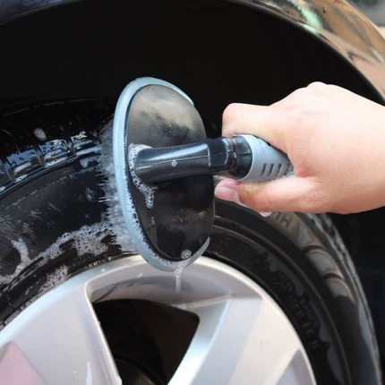 Xe rửa lốp bàn chải trung tâm kết hợp bộ bàn chải xe thép vòng lốp bàn chải xe ô tô cung cấp - Sản phẩm làm sạch xe