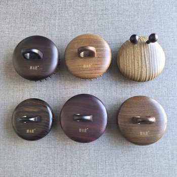 Carpenter tan's new king wood big leaf rosewood ring hair care comb combs the meridians and sends it to the leaders and elders