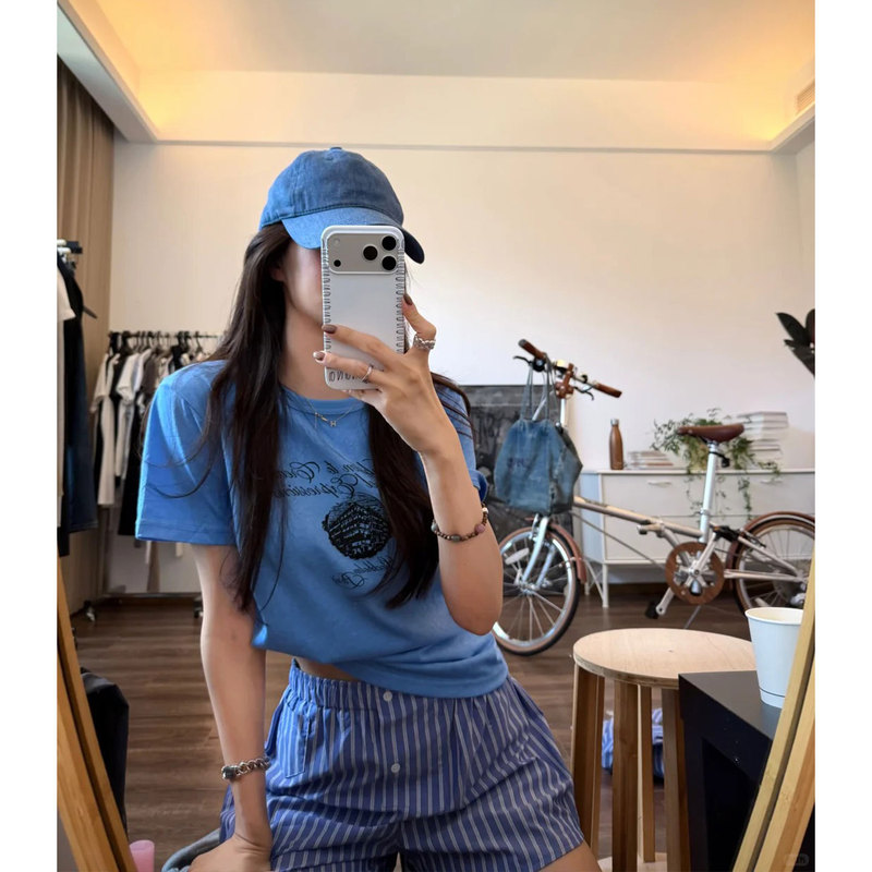 Pd's Greatest Work Is the Same Slim-Fit T-Shirt as Anna'S, with a College-Style Logo Print, Vintage Short-Sleeve Tee0300 Pd's Greatest Work Is the Same Slim-Fit T-Shirt as Anna'S, with a College-Style Logo Print, Vintage Short-Sleeve Tee0300