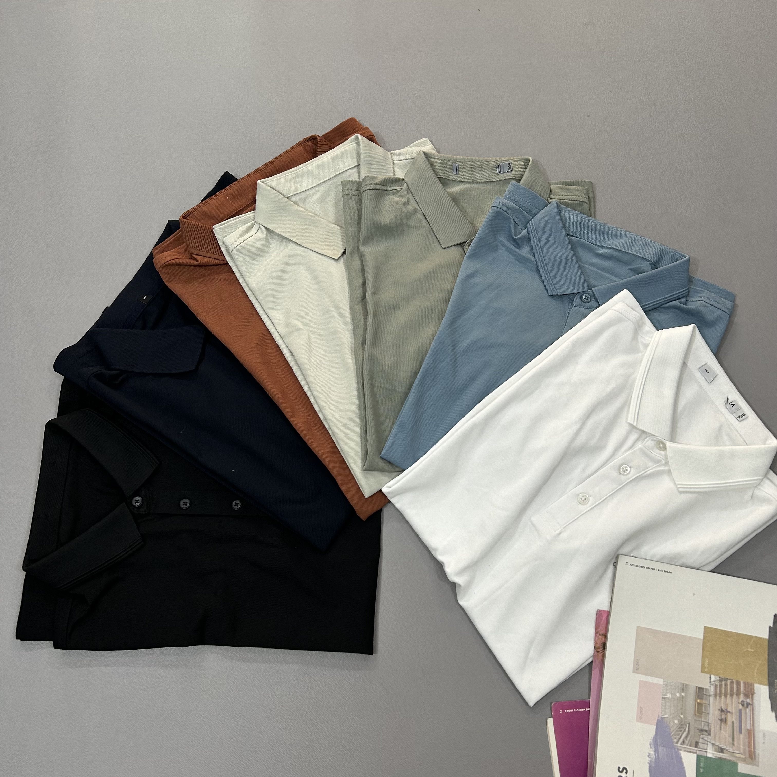 Spring and summer men's polo shirts are cool and moisture-wicking sports and casual T-shirts that are skin-friendly and not stuffy