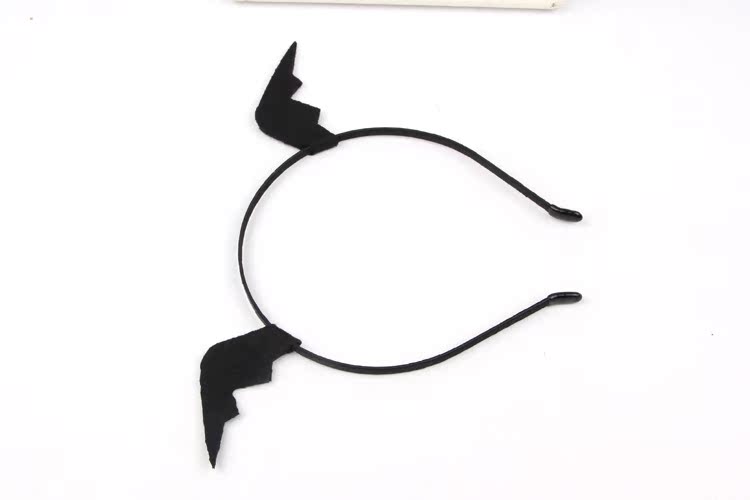 Phụ kiện tóc đơn giản màu đen cánh quỷ headband mũ trùm đầu dễ thương Ngày Halloween mặc lên mũ trùm đầu winglet kẹp càng cua 5 răng