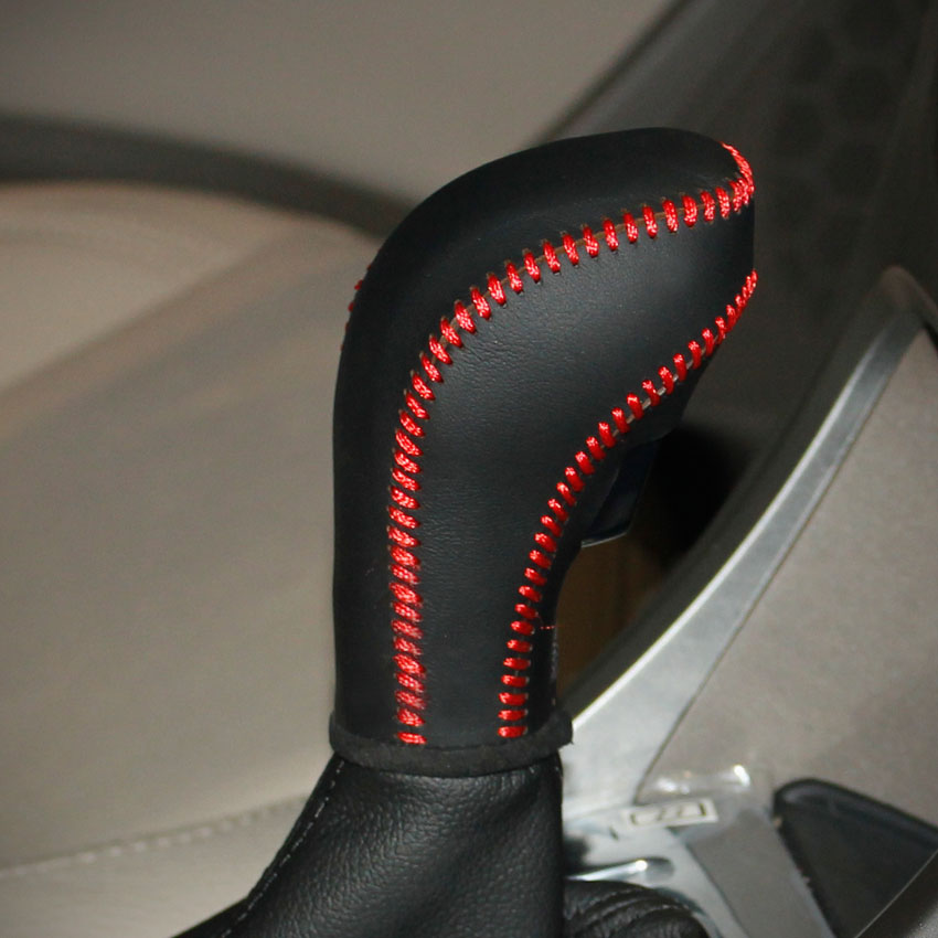Xu Hutchbeek Junwei Auto-blocking cover Yinglang GT XT Hand sewn leather bracelet to retrofit the interior of the interior