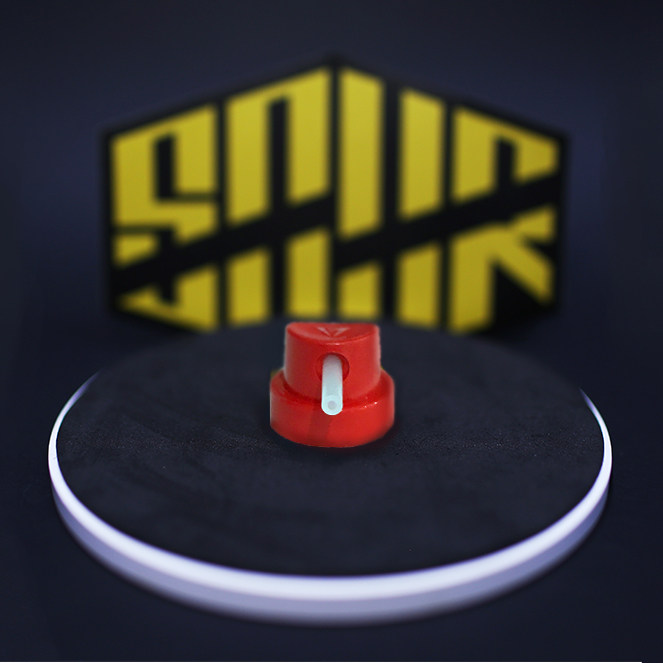 MONTANA NEEDLE CAP straw spray head graffiti with a coarse spray head in effect