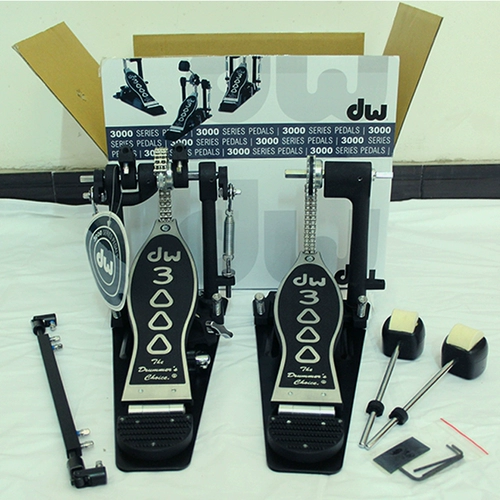 Отправить с двумя шагами сумки DW Meizumei Hammer Double Chain Drum Drum Double Step 3002 Foots 3000 серии двойной шаг