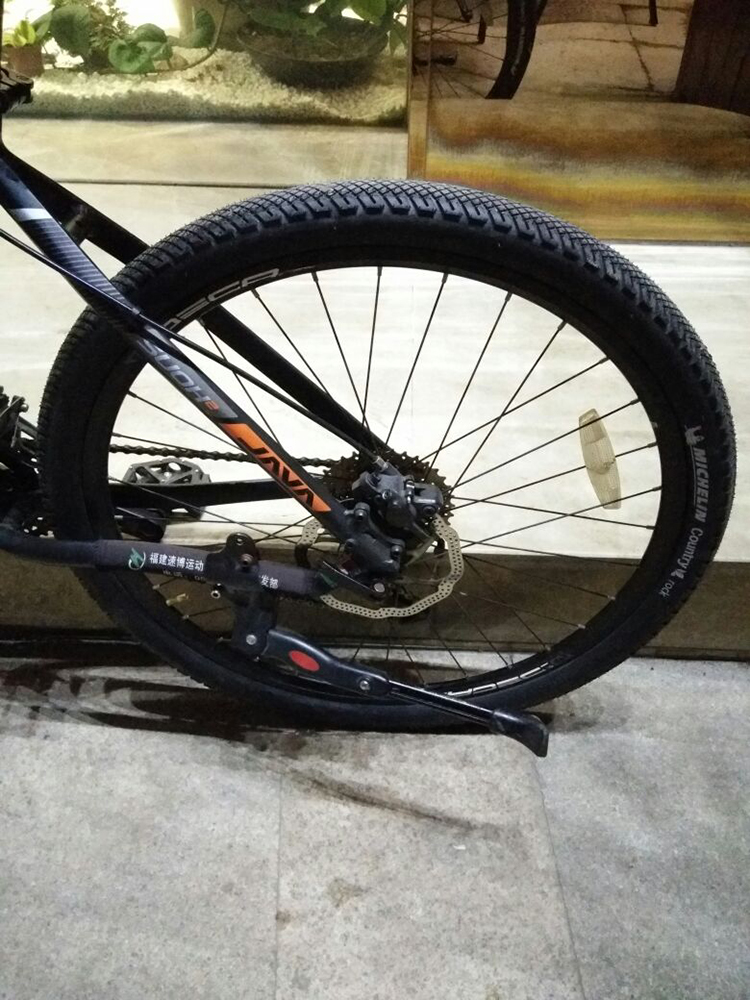 michelin country rock 26 inch tire