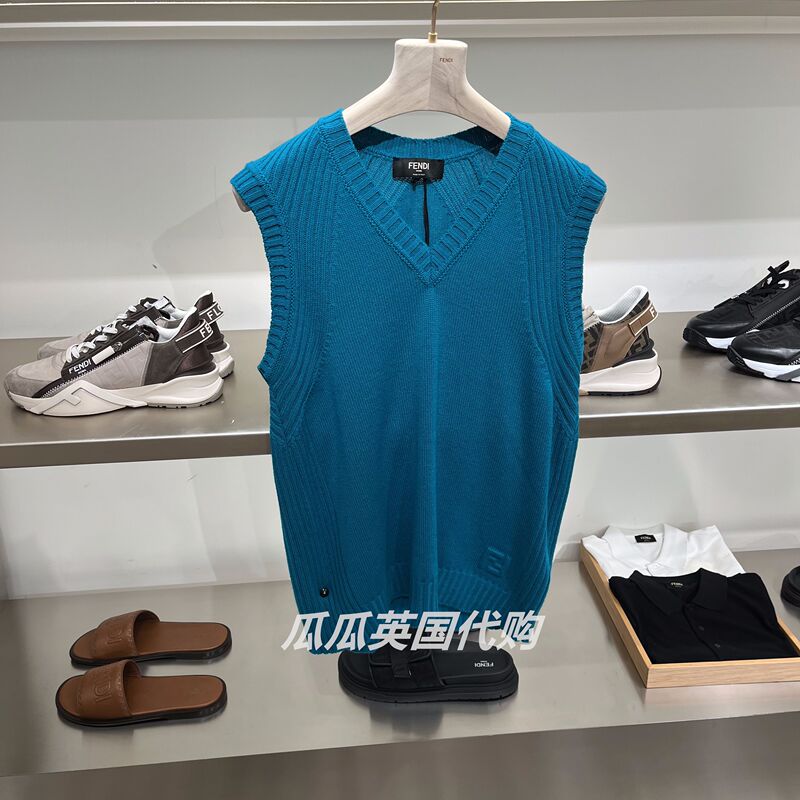 Fendi/Fendi Knitwear 25Fw 70% off Men's Lake Blue Cashmere Knit Vest 9/14 Fendi/Fendi Knitwear 25Fw 70% off Men's Lake Blue Cashmere Knit Vest 9/14