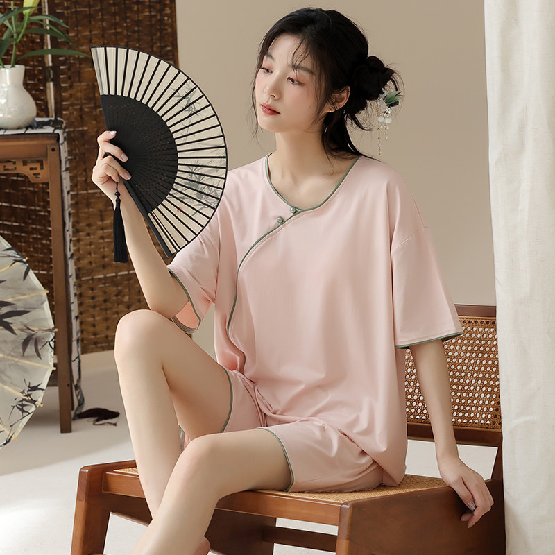 Yozgi pijama, krujkalar bilan ipak top, xitoycha uslubda, kalta yengli