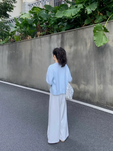 Синий кардиган, весенний свитер, весенняя короткая куртка, тренд сезона