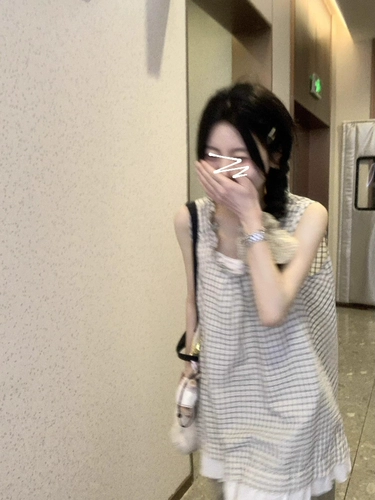 Жилет без рукавов, футболка, летняя дизайнерская рубашка, тренд сезона