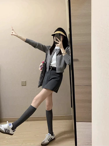 Трикотажный весенний кардиган, приталенный тонкий свитер, короткая куртка, подходит для подростков