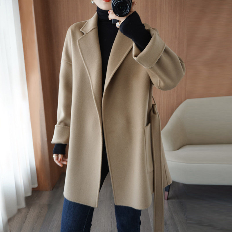 2021 autumn and winter new double face cashmere big coat woman short style Temperament Girdle Small 100% wool fur coat