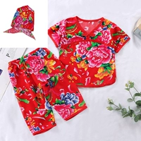 Красные штаны, платок