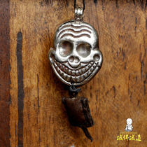 (Buddhist) Nepal Tibetan Buddhist Tibetan Buddhist Tibetan silver skeleton skull-head retro pendant pendant