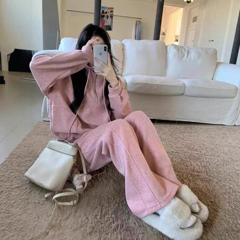 2026 Super Popular Winter Outfit Set for Women, Cashmere Loose Slimming Sweatshirt and Wide-Leg Pants, Spring and Autumn Wear, Sports Two-Piece Set