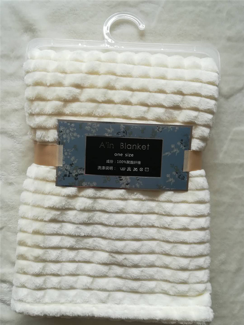 Mùa hè lạnh chăn san hô flannel jacquard khăn con ngủ trưa chăn văn phòng giản dị bìa chăn - Ném / Chăn chăn nỉ mỏng