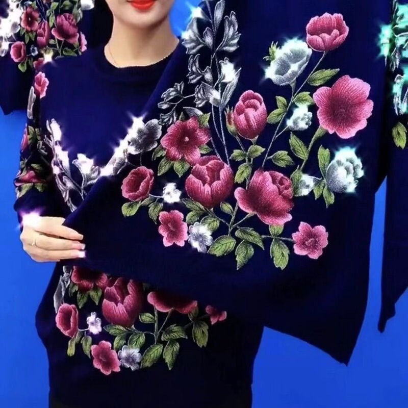 Spring Low-Neck Sweater for Mothers, New Style for Middle-Aged and Elderly Women, Printed Loose Knit Base Sweater