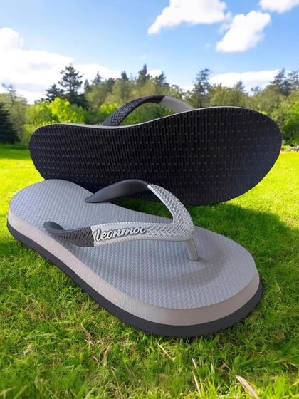 泰国进口LEONMOO天然橡胶厚底人字拖男防滑耐磨轻质巴黎风拖鞋