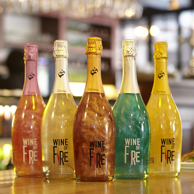 Пылающее вино. Вино с шиммером. шампанское wine of fire. шампанское желтого цвета. шампанское viva.