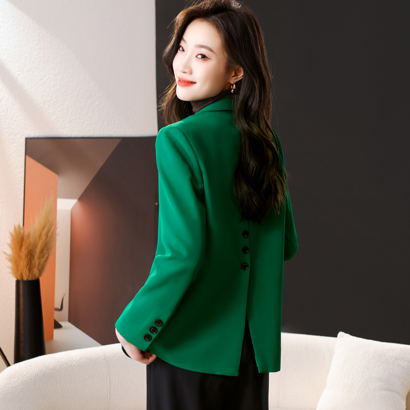 Green Small Suit Jacket for Women, 2025 Spring and Autumn New Style, Trendy Loose Casual Street Style with Back Slit, Petite Suit Jacket