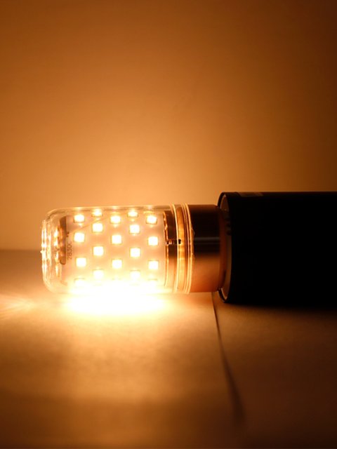 Led Light Bulb E14 E27 Screw Base Light Source 5W 7W Energy-Saving Ultra-Bright Three-Color Dimming Warm Yellow Candle Tail-Tip Bulb