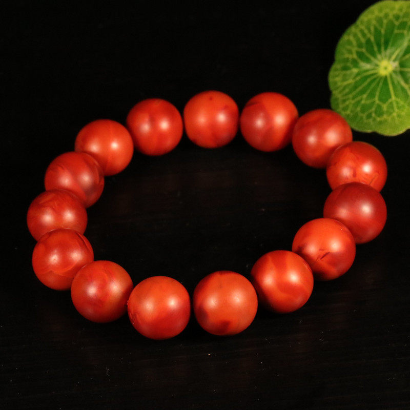 Get red notes Sichuan Liangshan Liangshan South Red Manate Tomatoes Red Rose Red Single Ring Hand Strings of Manau Handout