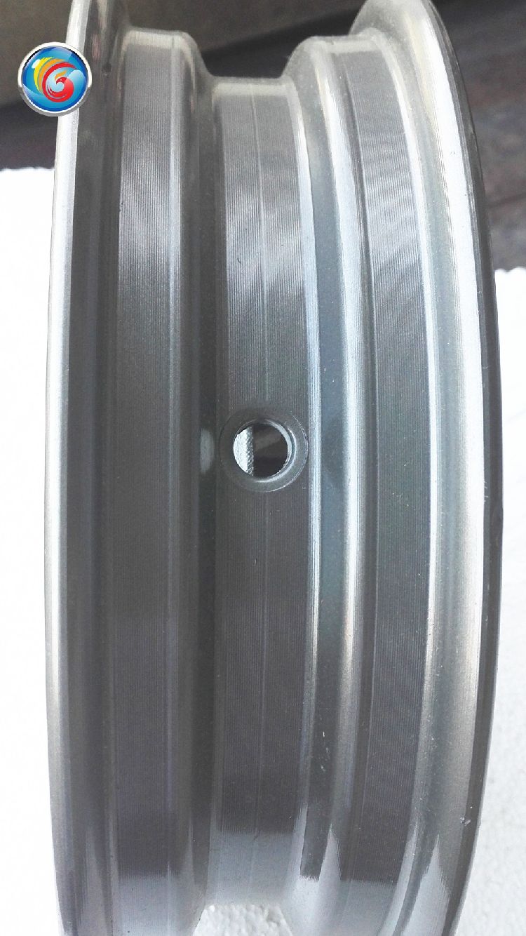 Áp dụng cho vòng thép phía trước Suzuki HJ125T-9-9D Bánh trước bằng nhôm bánh trước và phụ tùng xe máy - Vành xe máy vành xe exciter 150
