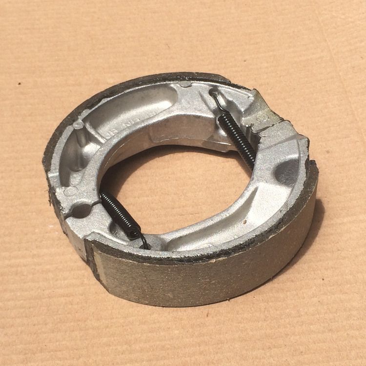 Phụ kiện xe máy Wuyang Honda Jin CG WH125-10 Má phanh sau Bánh xe phanh sau Giày phanh - Pad phanh