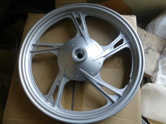 Áp dụng cho việc xây dựng vòng thép phía trước Yamaha Jinhu SR150 vòng thép phía trước JYM150 - Vành xe máy giá niềng xe máy