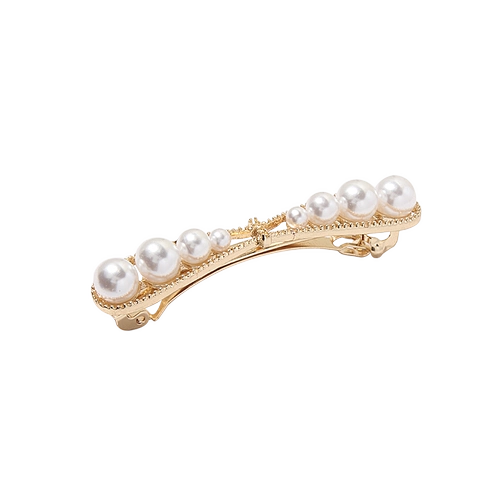 Маленькая элегантная заколка для волос с бантиком