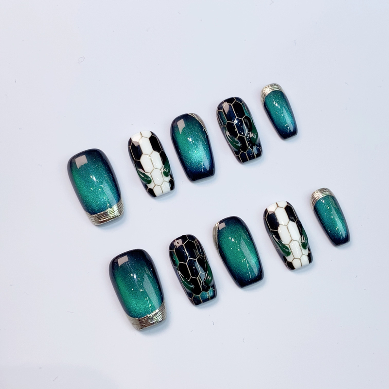 Yuanman【Photochromic Snake】Borgioli Snake Head Cat Eye Handmade Wearable Nail Art New Style High-End Feel