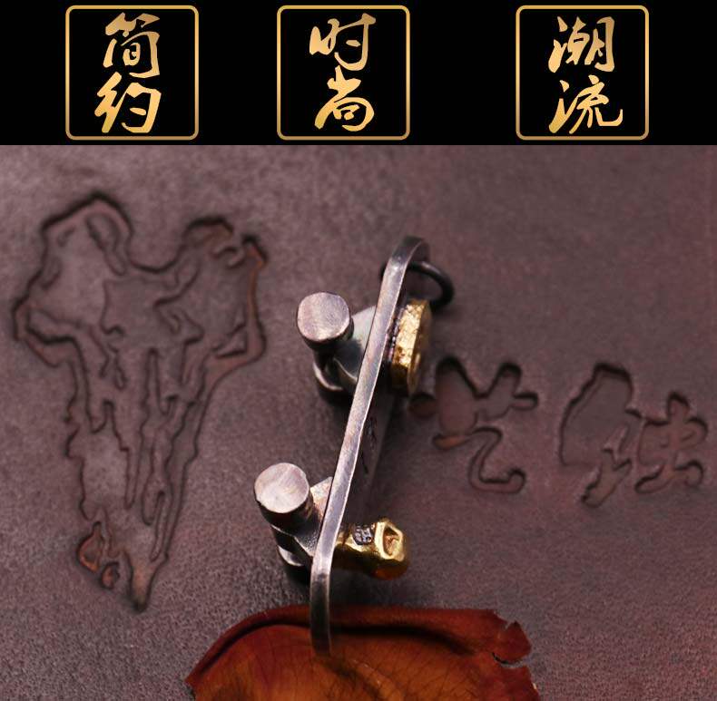 银饰吊坠 艺蚀原创国潮点金滑板吊坠银饰圆珠链百搭男酷朋克百搭手工打造 Art etching
