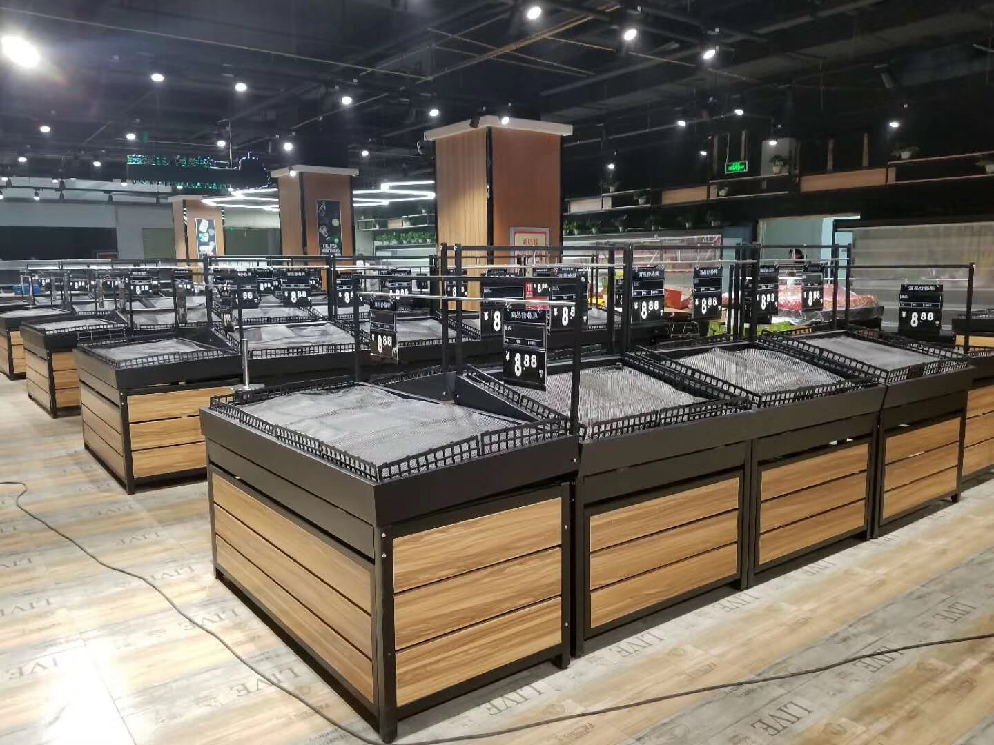 Supermarket vegetable rack Fruit rack Fruit store convenience store Yonghui fruit rack Steel wood display rack