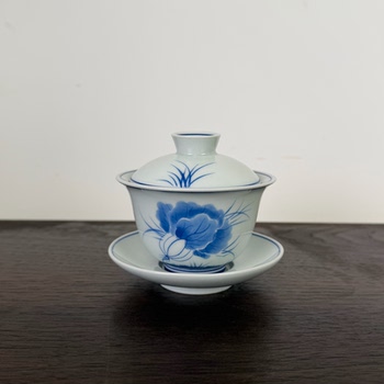 Jingdezhen blue and white cabbage three-cai bowl means hundreds of wealth