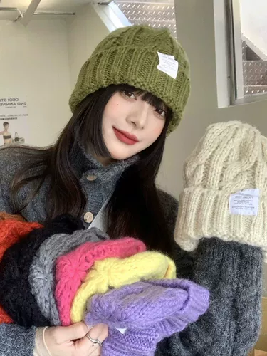 Зеленая зимняя трикотажная шерстяная брендовая шапка, 2023 года