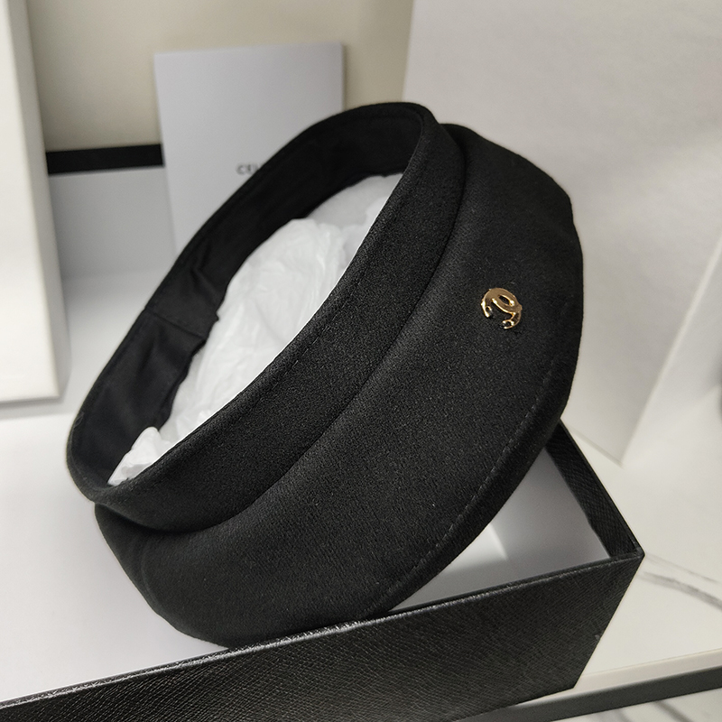 Elegant lady temperament bud Hat Women's painter hat autumn and winter new street shooting concave Hat Beret trend