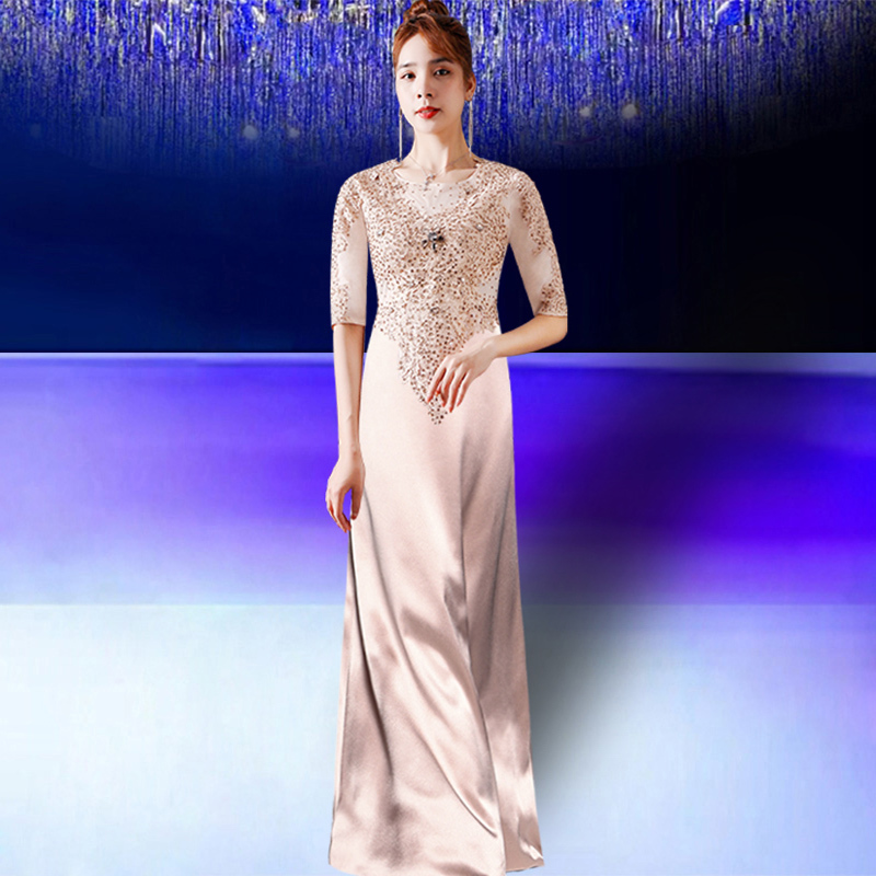 Mother of the Bride Wedding Banquet Evening Dress, Elegant, Classy, Stylish, High-End, Youthful, Champagne Color, Mother-In-Law Outfit for the Eleventh Wedding