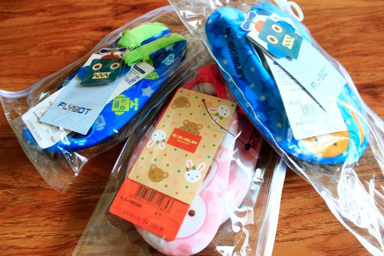 Pantoufles enfants en autre - Ref 986733 Image 7