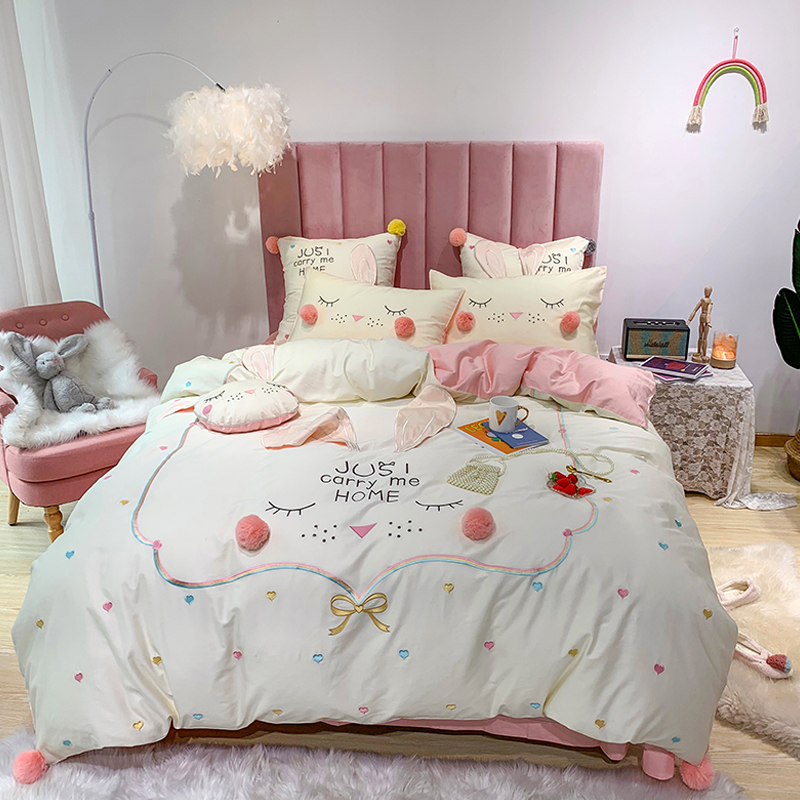 Four-piece set of 60 plush cotton cute girl heart pink bed sheet quilt cover Princess wind cotton 1 8m bed