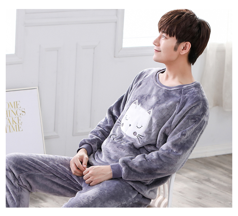 Green Jiaqiu mùa đông mới san hô nhung đôi đồ ngủ nam và nữ dày ấm flannel phim hoạt hình dịch vụ nhà đồ lót nam