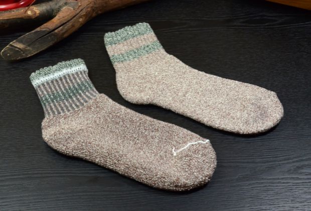 Mùa thu và mùa đông retro đại học dày ấm áp nam và nữ vớ cotton dòng variegated vớ khăn terry thuyền vớ ngắn ống đôi tất cao cổ nữ