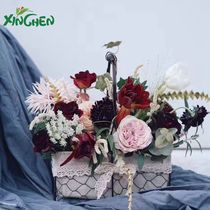 Round square iron hand-held flower arrangement flower basket idyllic flower basket potted green plant pot lace linen