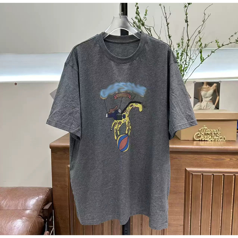 European Goods 2026 Summer New Fashion Round Neck Cartoon Giraffe Short-Sleeved T-Shirt Women's Versatile Loose Top 2188