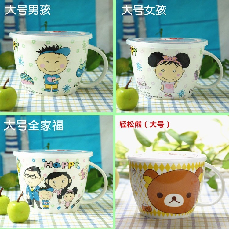 Large domestic capacity of portable bento lunch box office worker bowl with cover with iron and ceramic bowl against